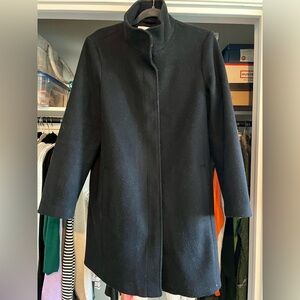 Old Navy black zip up city coat, size large